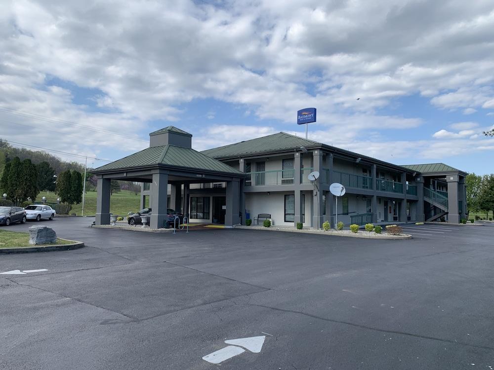 Baymont By Wyndham Cave City Exterior photo